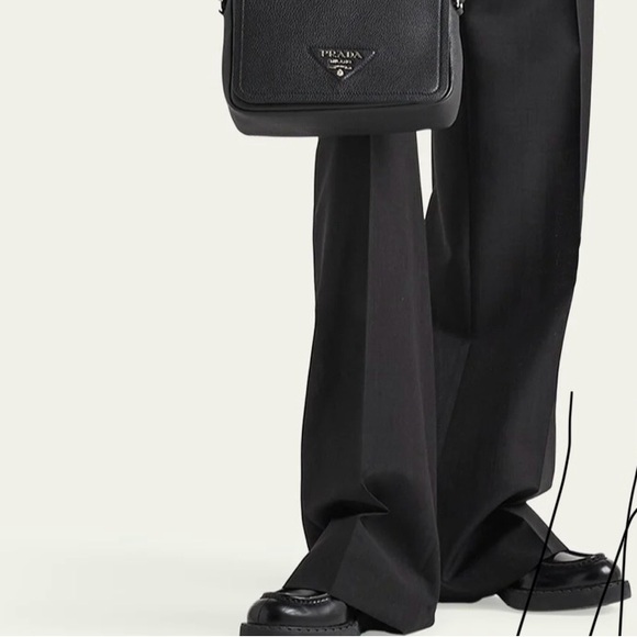 Prada Small Logo Soft Leather Shoulder Bag - Picture 2 of 4